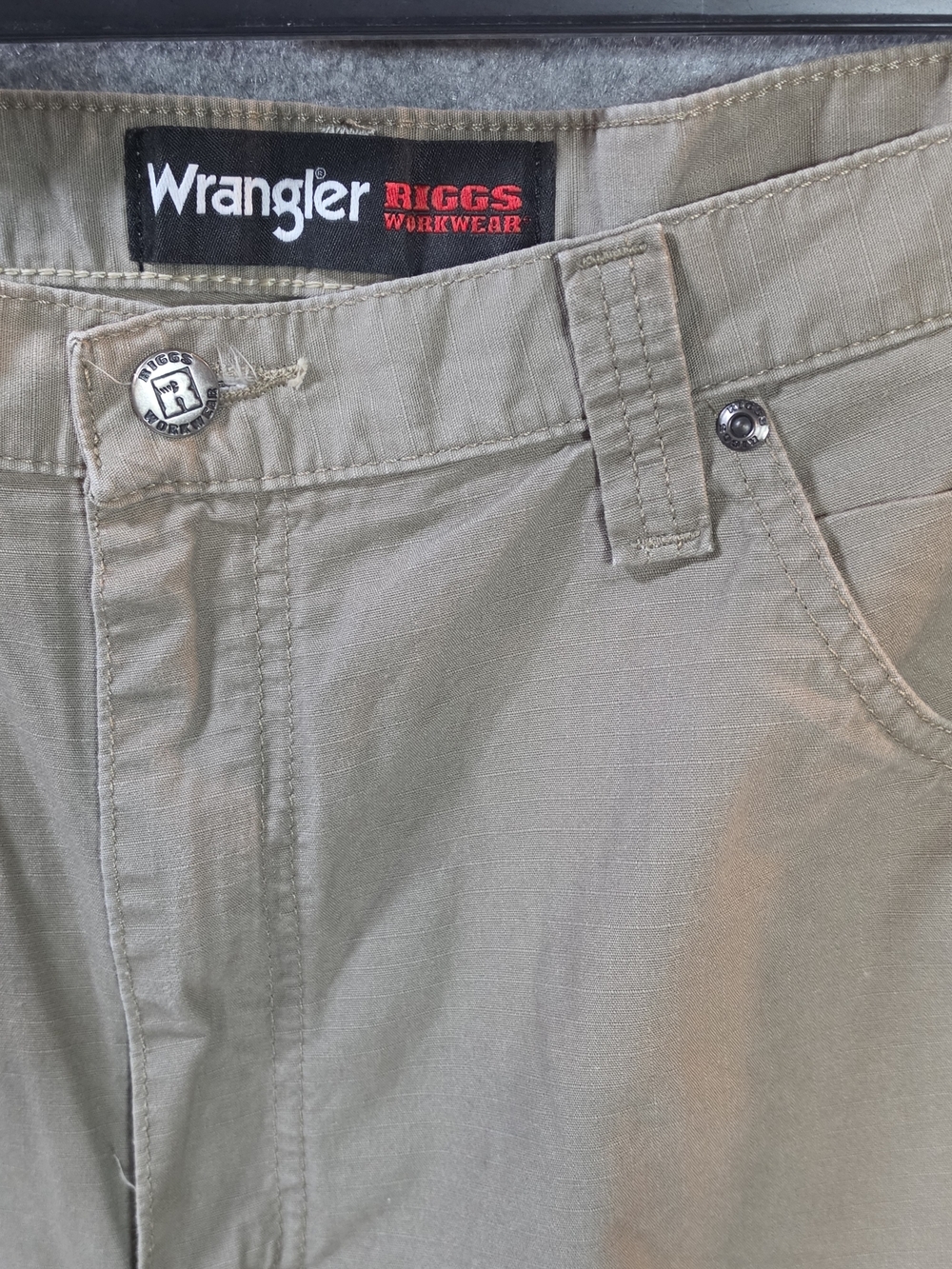 Wrangler RIGGS Shorts size 40 - Picture 3 of 10